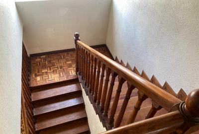 4 Bed Townhouse with En Suite at Westlands