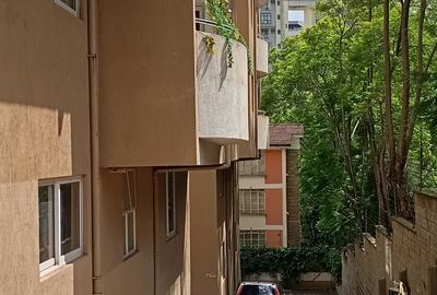 3 Bed Apartment with En Suite at Off Raphta Road