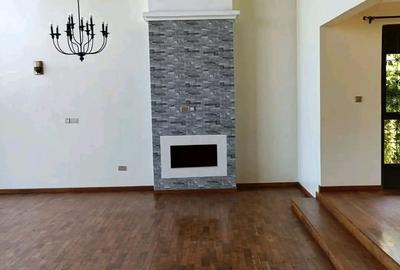 5 Bed Villa with En Suite at Runda - 2