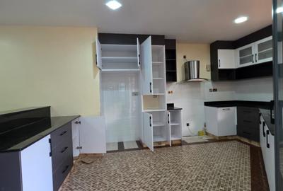 4 Bed Apartment with En Suite in Lavington - 2