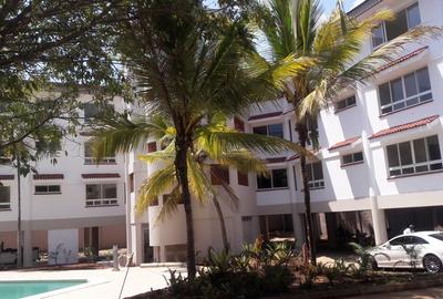 4 Bed Apartment with Swimming Pool in Nyali Area