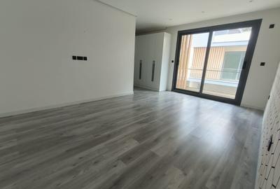 5 Bed Villa with En Suite in Lavington - 2