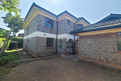 4 Bed Villa with En Suite in Muthaiga