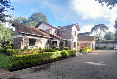 5 Bed House with En Suite at Kyuna