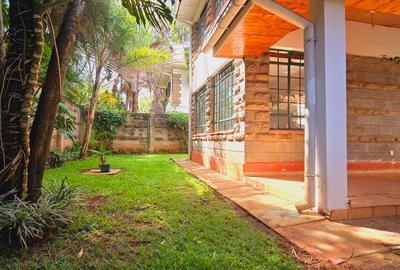 4 Bed Townhouse with En Suite at Lavington