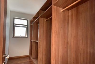 5 Bed Townhouse with En Suite at Njumbi Lane - 4