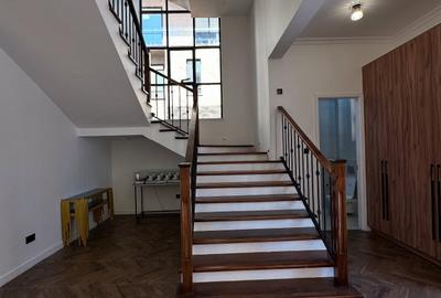 4 Bed Villa with En Suite at Near Lavington Mall