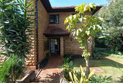 3 Bed Villa with En Suite in Muthaiga - 4