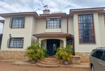 6 Bed House with En Suite in Karen