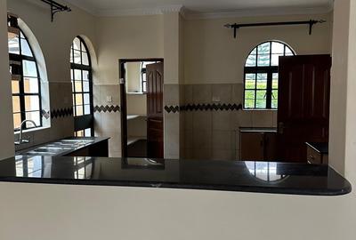 4 Bed House with En Suite in Kiambu Road