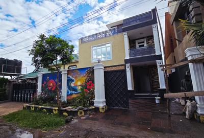 4 Bed House in Membley