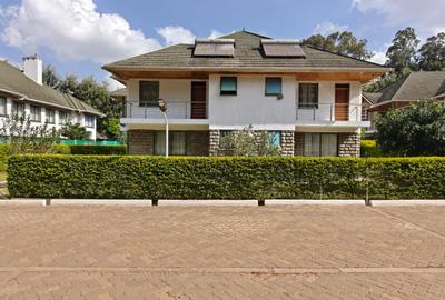 6 Bed House with En Suite in Karen