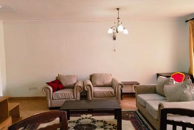 2 Bed House with En Suite in Rosslyn - 2