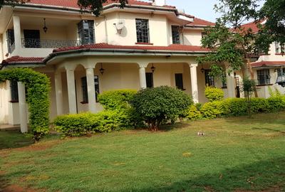 5 Bed House with En Suite at Runda Evergreen - 4