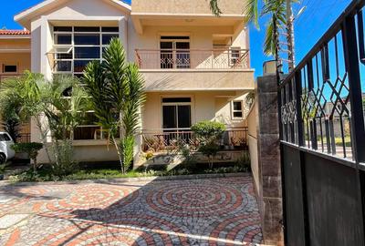 3 Bed Apartment with En Suite at Shanzu