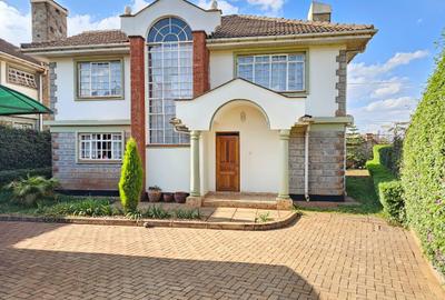 4 Bed House with En Suite in Kiambu Road