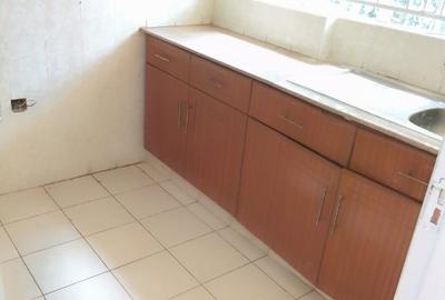3 Bed Apartment with En Suite in Parklands - 2