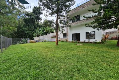 5 Bed House with En Suite at Loresho