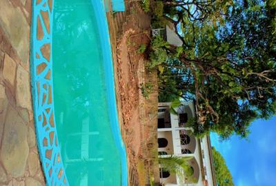 6 Bed House with En Suite in Malindi