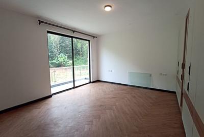 4 Bed House with En Suite at Kirawa Road