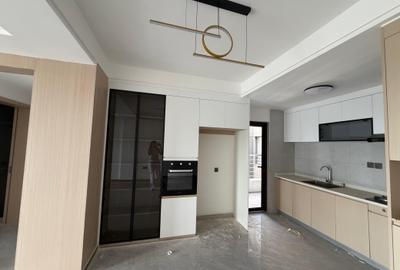 2 Bed Apartment with En Suite in Riverside - 2