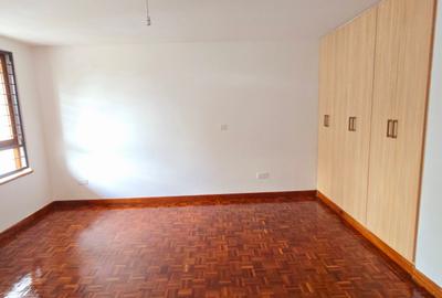 5 Bed Townhouse with En Suite at Kaputei Garden - 3