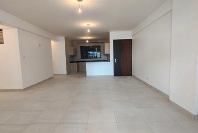 2 Bed Apartment with En Suite at Parklands - 2