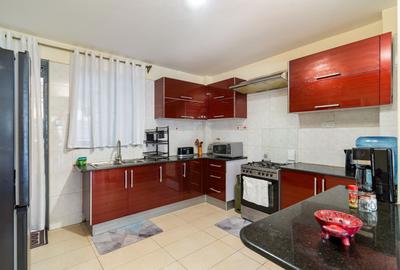Serviced 2 Bed Apartment with En Suite at Yaya - 4