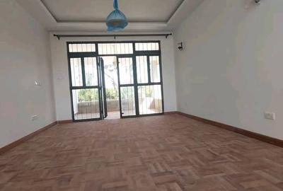 4 Bed House with En Suite at Bogani Road