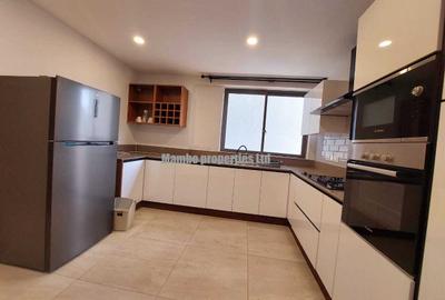 Furnished 3 Bed Apartment with En Suite at Rhapta Rd