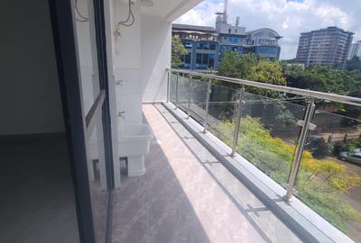 3 Bed Apartment with En Suite in Westlands Area