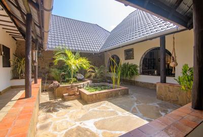 4 Bed House with En Suite at Mtangani Area