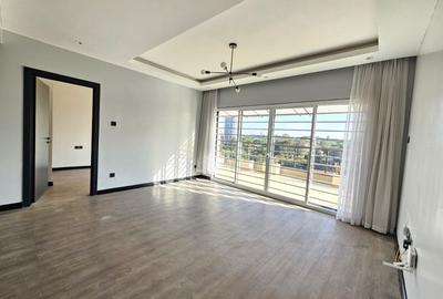 2 Bed Apartment with En Suite in Westlands Area - 3