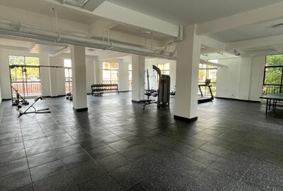 2 Bed Apartment with En Suite in Westlands Area - 3