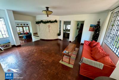 4 Bed Villa with En Suite in Muthaiga