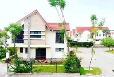 4 Bed Townhouse with En Suite in Kitengela