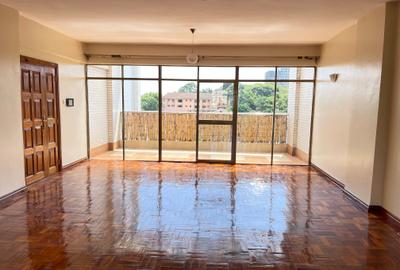 2 Bed Apartment with En Suite in Lavington