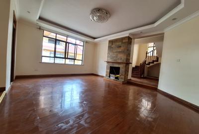 4 Bed Townhouse with En Suite in Lavington - 2