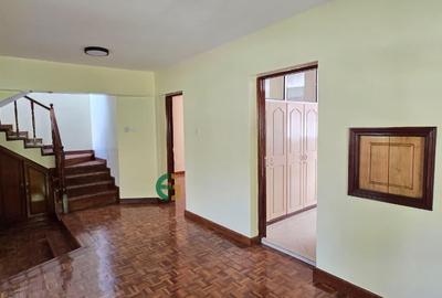 4 Bed Townhouse with En Suite in Lavington - 3