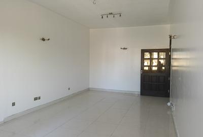 Serviced 2 Bed Apartment with En Suite at Mount Kenya Road