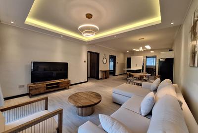 Serviced 2 Bed Apartment with En Suite in Riverside