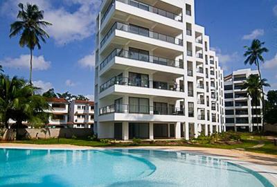 3 Bed Apartment with En Suite in Nyali Area
