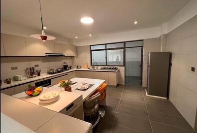 4 Bed Apartment with En Suite at Kileleshwa - 4