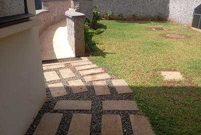 3 Bed Townhouse with En Suite in Runda - 2