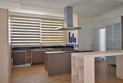 3 Bed Apartment with En Suite in Riverside - 4