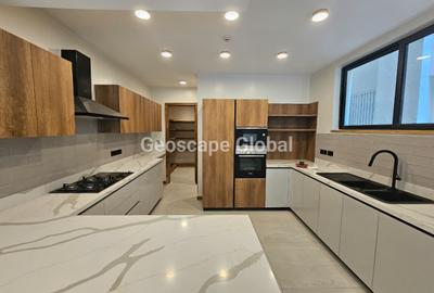 4 Bed Apartment with En Suite in Spring Valley - 4