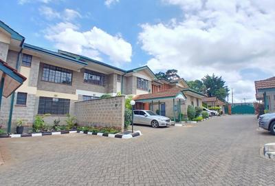 4 Bed Townhouse with En Suite at James Gichuru Road - 2