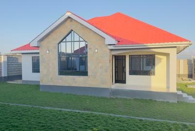 3 Bed House with En Suite at Acacia