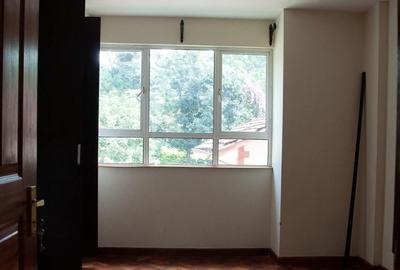 3 Bed Apartment with En Suite in Parklands