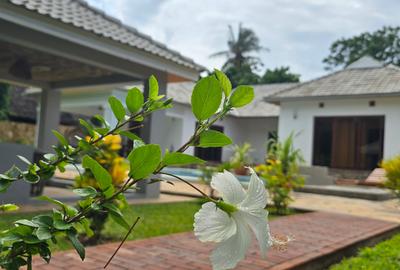 3 Bed Villa with En Suite at La-Marina - 3